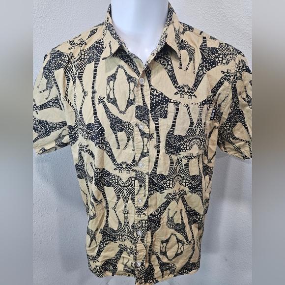 LRG Giraffe Print men's  button-down short-sleeve large - Picture 1 of 9
